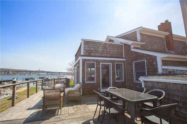 161 Narragansett Boulevard, Portsmouth, RI 02871