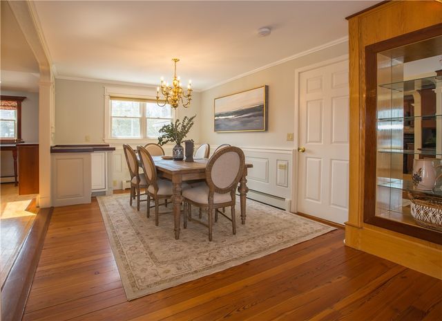 161 Narragansett Boulevard, Portsmouth, RI 02871