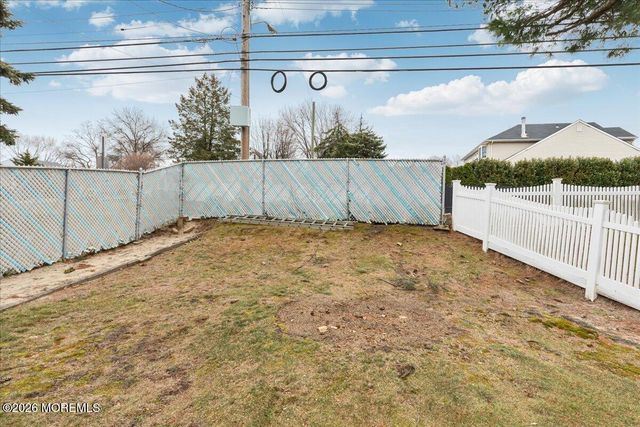 2 Clark Drive, Hazlet, NJ 07730