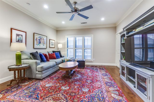 10720 Park Village Place D, Dallas, TX 75230