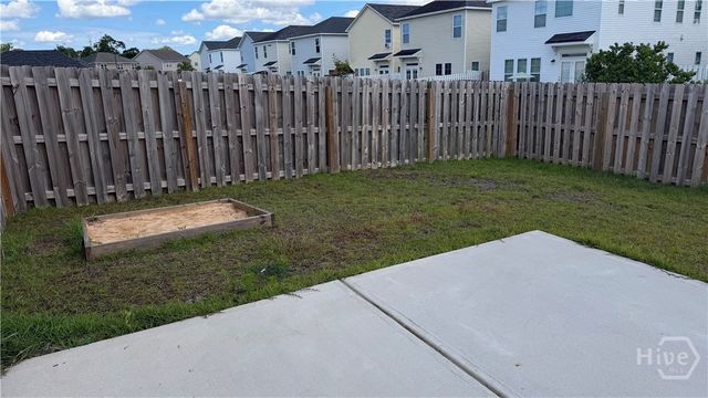 37 Stetson Drive, Savannah, GA 31419