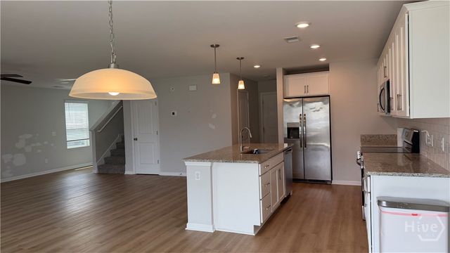 37 Stetson Drive, Savannah, GA 31419