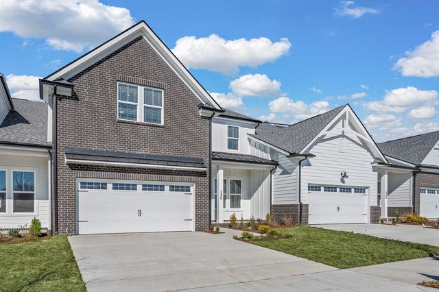 444 Buckwood Ave, Thompsons Station, TN 37179