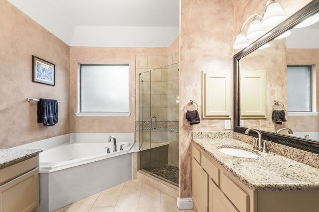 703 Mockingbird Drive, Murphy, TX 75094