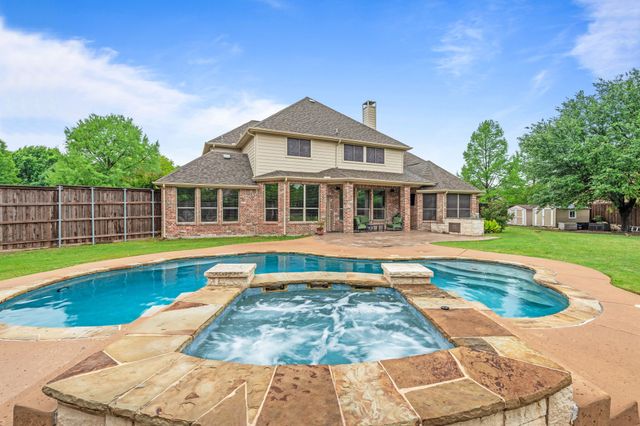 703 Mockingbird Drive, Murphy, TX 75094