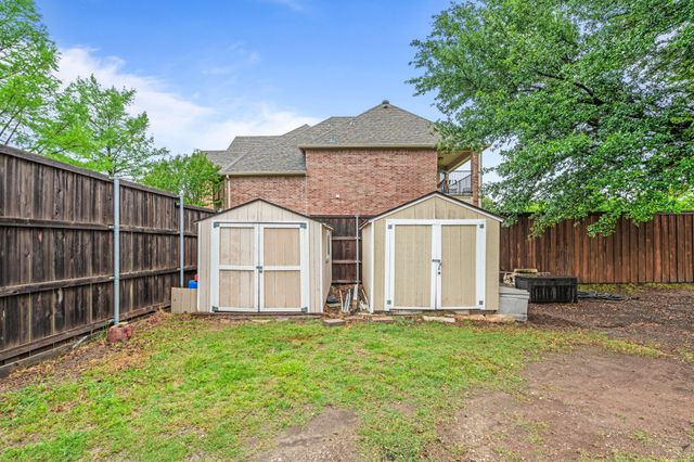 703 Mockingbird Drive, Murphy, TX 75094