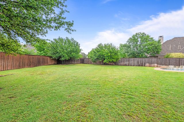 703 Mockingbird Drive, Murphy, TX 75094