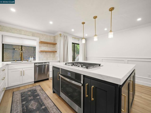 1622 1622 San Luis Rd, Walnut Creek, CA 94597