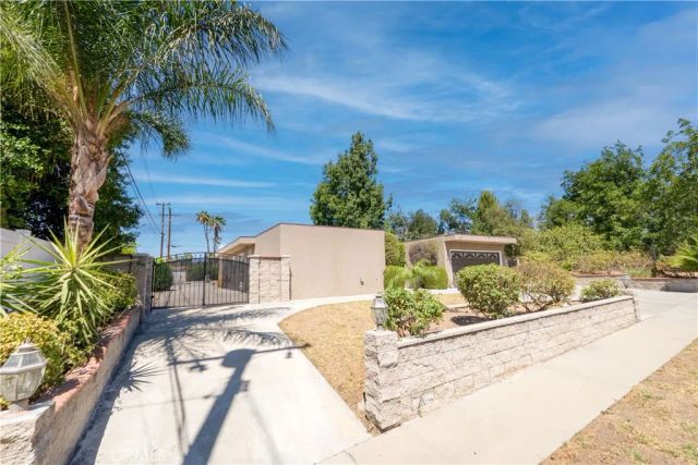7378 Ruby Avenue, Rancho Cucamonga, CA 91730