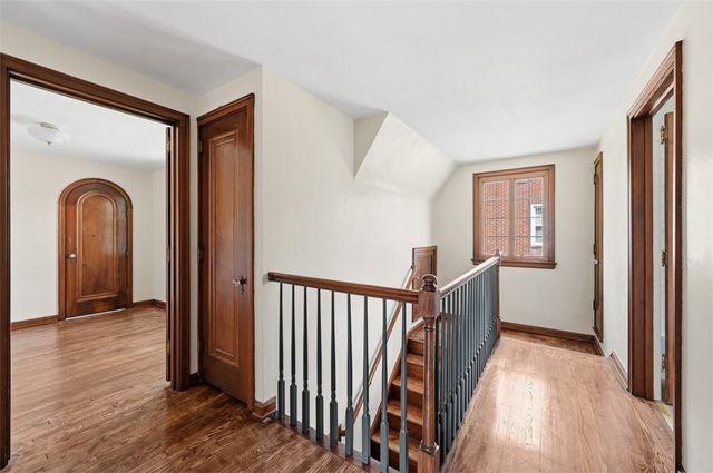 813 Locust Street Ext, New Kensington, PA 15068