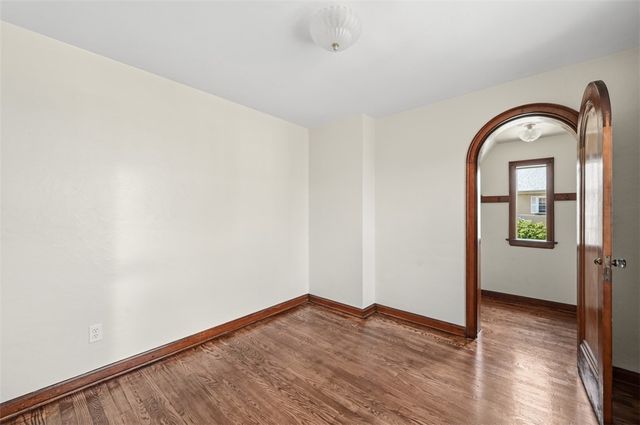 813 Locust Street Ext, New Kensington, PA 15068