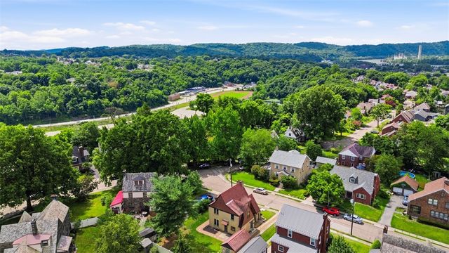 813 Locust Street Ext, New Kensington, PA 15068
