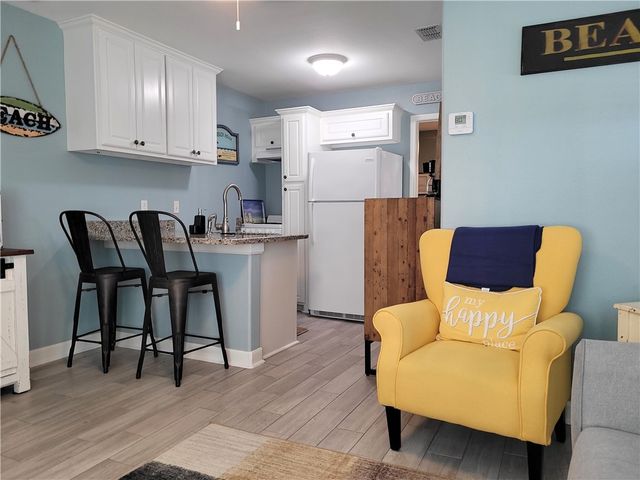 1809 Hillcrest, Rockport, TX 78382