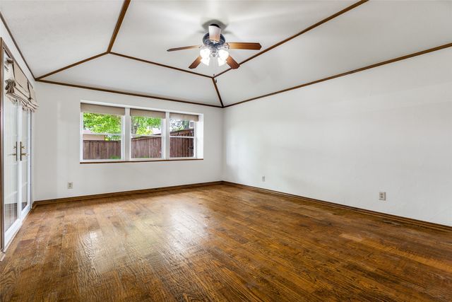 6844 Leameadow Drive, Dallas, TX 75248