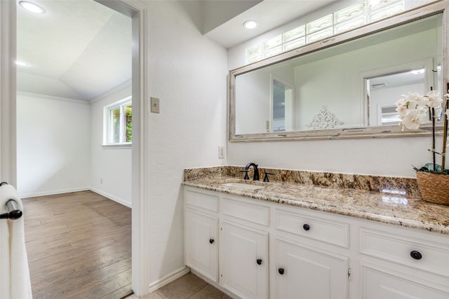 6844 Leameadow Drive, Dallas, TX 75248