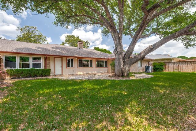 6844 Leameadow Drive, Dallas, TX 75248