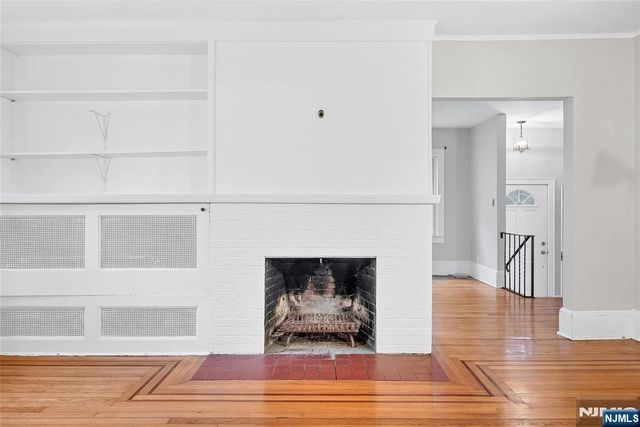 38 Lynn Street, Harrington Park, NJ 07640