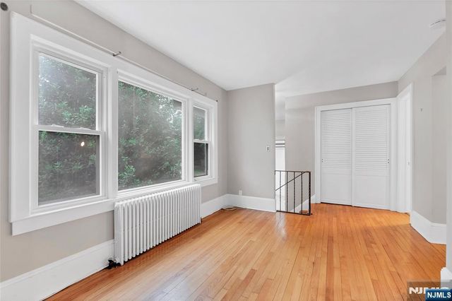 38 Lynn Street, Harrington Park, NJ 07640