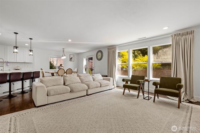 17019 SE 183rd Place, Renton, WA 98058