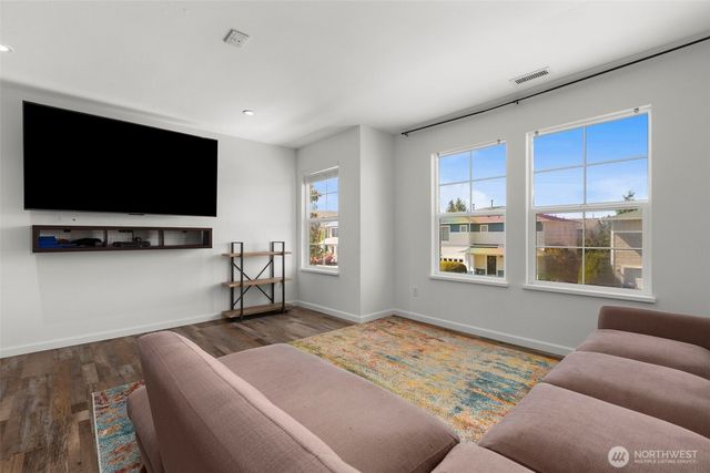 17019 SE 183rd Place, Renton, WA 98058
