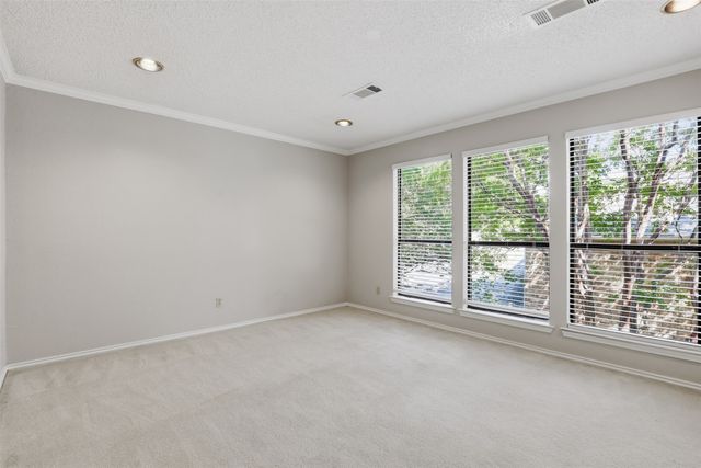 6816 Riverridge Road, Fort Worth, TX 76116
