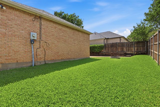 6816 Riverridge Road, Fort Worth, TX 76116