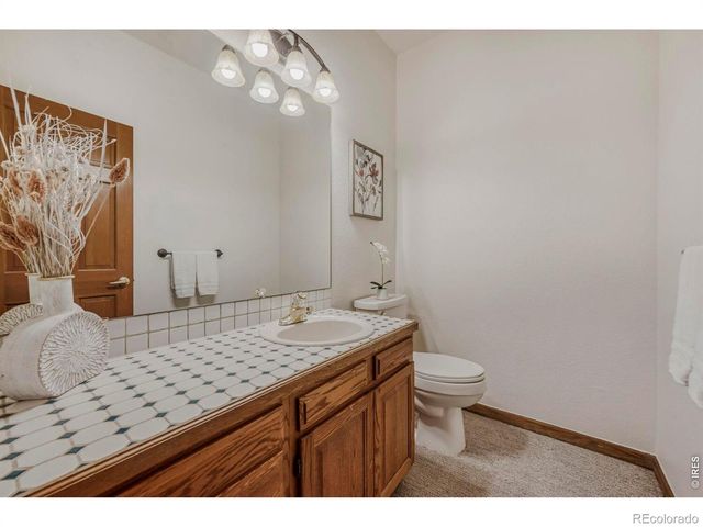 2062 Ridgeview Drive, Longmont, CO 80504