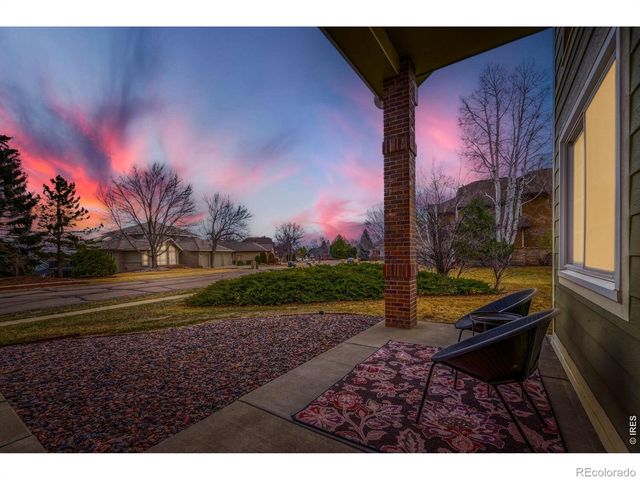 2062 Ridgeview Drive, Longmont, CO 80504