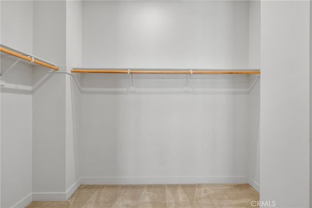 2700 41 E Chaucer E 41, Los Angeles, CA 90065