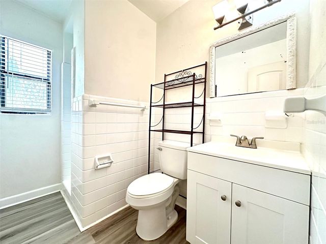 1102 SUNSET POINT ROAD 2, Clearwater, FL 33755