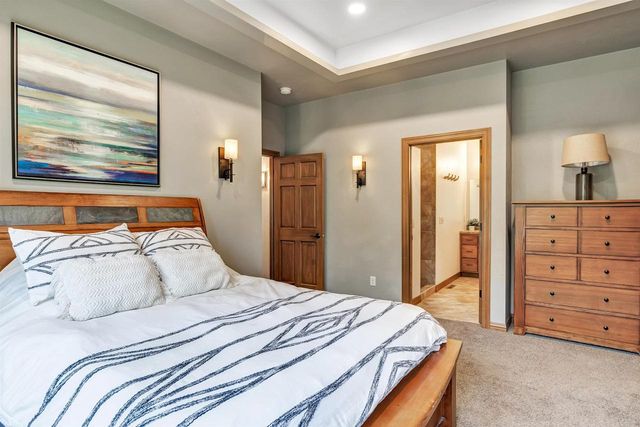 1241 FOLKESTONE DRIVE, Green Bay, WI 54313