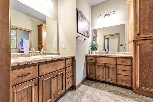 1241 FOLKESTONE DRIVE, Green Bay, WI 54313