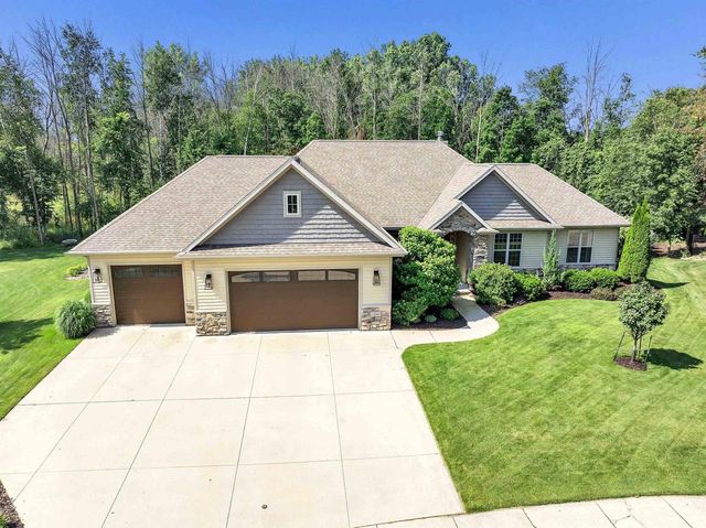 1241 FOLKESTONE DRIVE, Green Bay, WI 54313