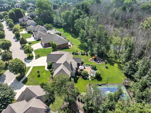 1241 FOLKESTONE DRIVE, Green Bay, WI 54313