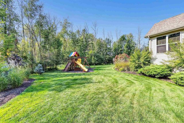 1241 FOLKESTONE DRIVE, Green Bay, WI 54313