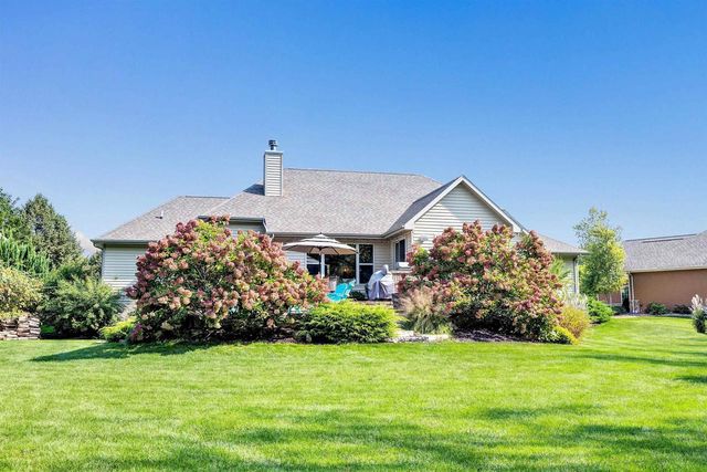 1241 FOLKESTONE DRIVE, Green Bay, WI 54313