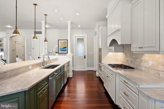 3285 HARNESS CREEK RD, Annapolis, MD 21403