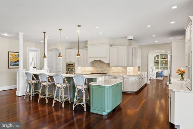 3285 HARNESS CREEK RD, Annapolis, MD 21403