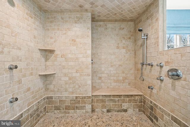 3285 HARNESS CREEK RD, Annapolis, MD 21403