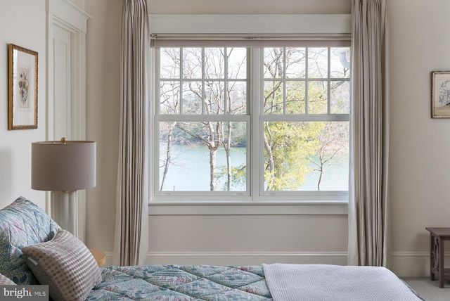 3285 HARNESS CREEK RD, Annapolis, MD 21403