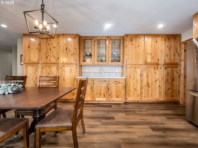 36211 Se WILDCAT MOUNTAIN Dr, Eagle Creek, OR 97022