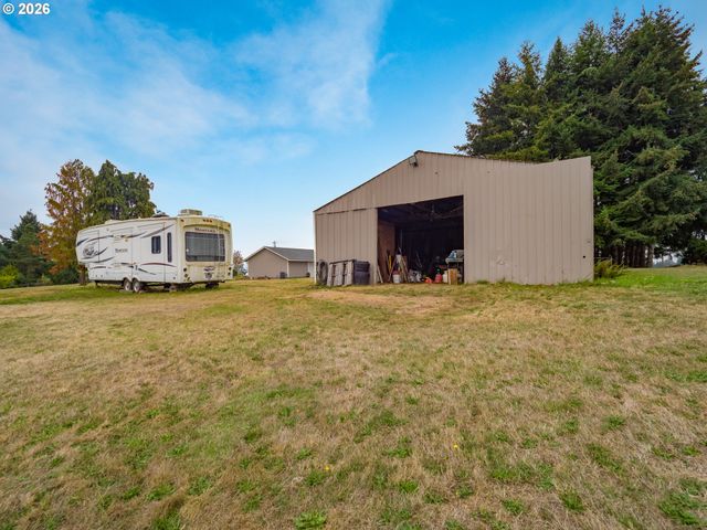36211 Se WILDCAT MOUNTAIN Dr, Eagle Creek, OR 97022