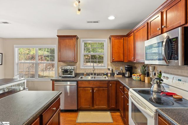 110 Ashington Drive, Simpsonville, SC 29680