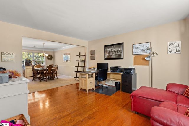 110 Ashington Drive, Simpsonville, SC 29680