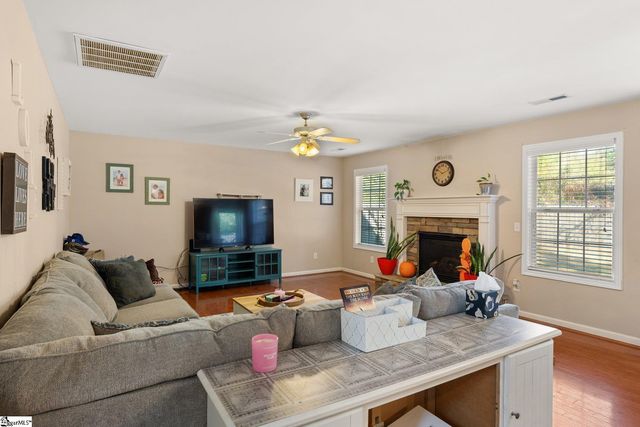 110 Ashington Drive, Simpsonville, SC 29680