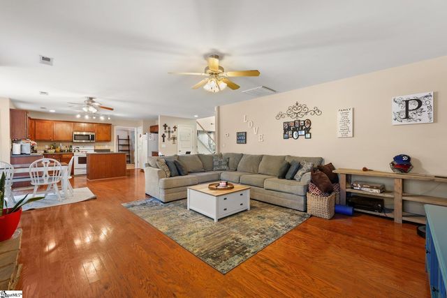 110 Ashington Drive, Simpsonville, SC 29680