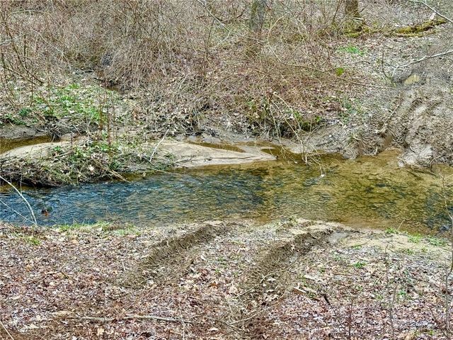 382 Hosack Rd, Jackson Twp, PA 16133