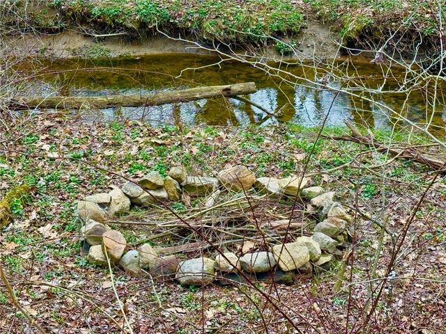 382 Hosack Rd, Jackson Twp, PA 16133