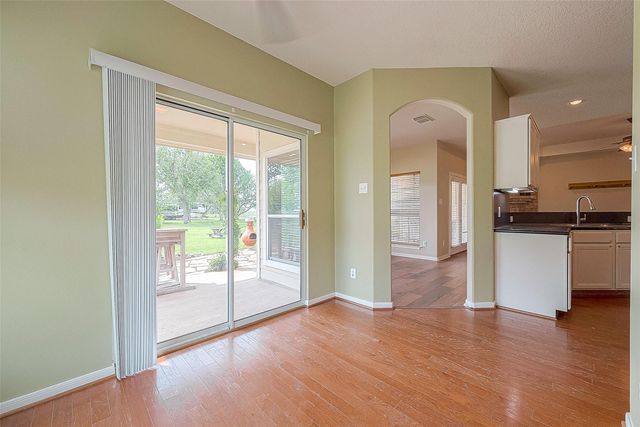 14403 Vlasta Street, Needville, TX 77461