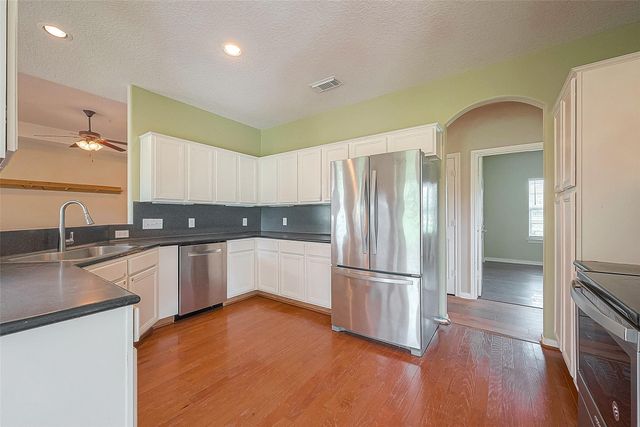 14403 Vlasta Street, Needville, TX 77461